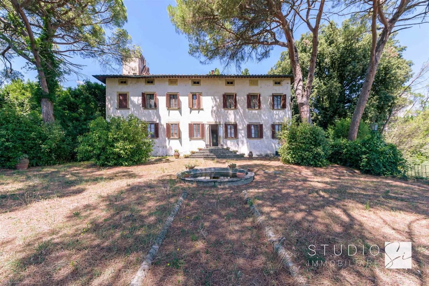 30 rooms Villa in Carmignano, Italy No. 301704