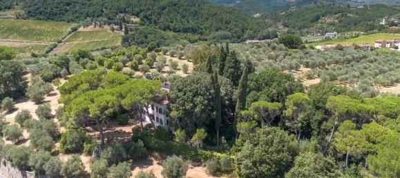 30 rooms Villa in Carmignano, Italy No. 301704 2