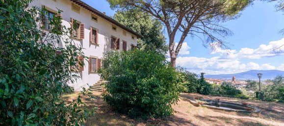 30 rooms Villa in Carmignano, Italy No. 301704 6
