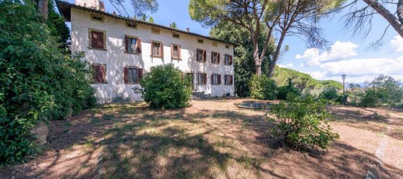 30 rooms Villa in Carmignano, Italy No. 301704 5
