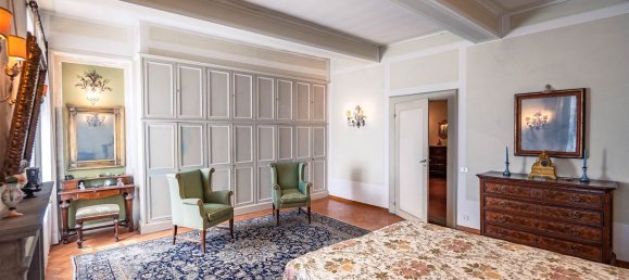 30 rooms Villa in Carmignano, Italy No. 301704 40