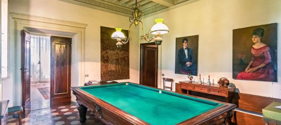 30 rooms Villa in Carmignano, Italy No. 301704 28