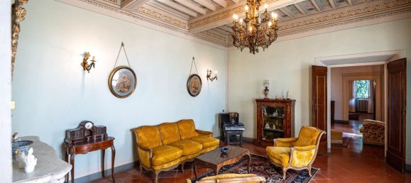 30 rooms Villa in Carmignano, Italy No. 301704 18