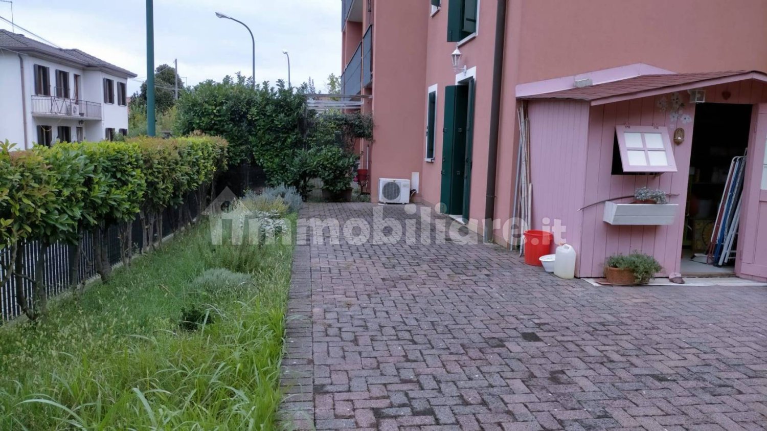 1 غرف نوم شقة في Mira, Italy رقم 104091