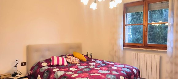 4 rooms Apartment in Poggibonsi, Italy No. 226038 8