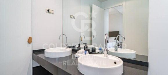 4 chambres Appartement à Madrid, Spain No. 23017 26
