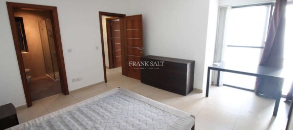 3 غرف نوم شقة في Sliema, Malta رقم 9945 9