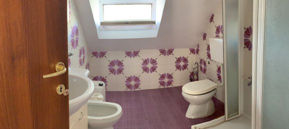 Apartamento de 4 divisões em Città Sant'Angelo, Italy N.º 144953 10