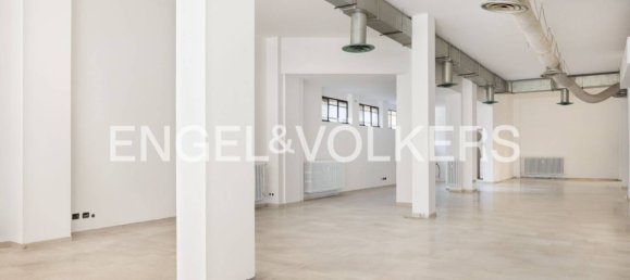 Propiedad comercial de 1 habitación en Bologna, Italy No. 259142 3