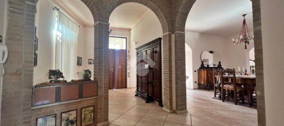 3 chambres Villa à Gualdo Tadino, Italy No. 171490 10