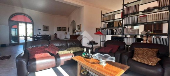 3 chambres Villa à Gualdo Tadino, Italy No. 171490 9