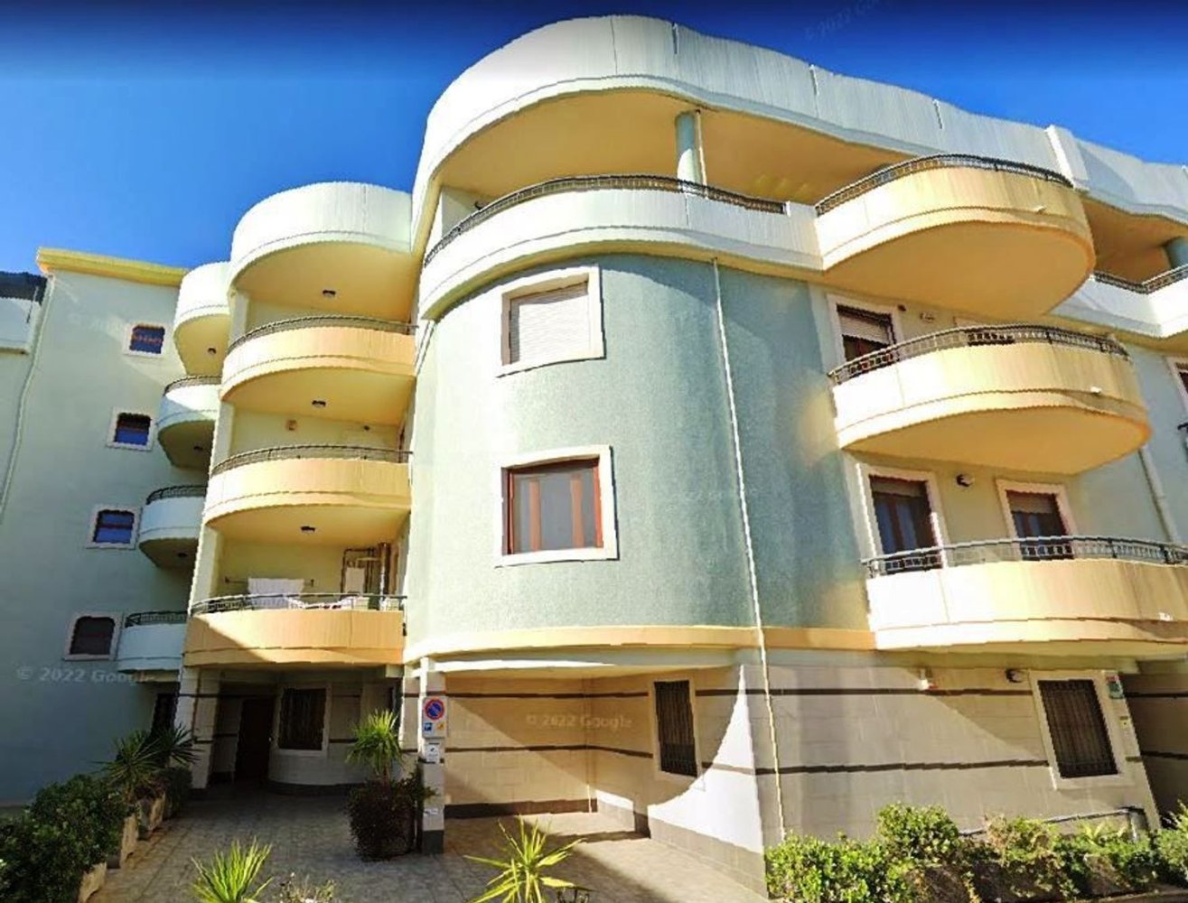 Квартира с 3 комнатами в Валенцано, Италия № 118617