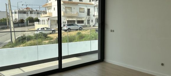 Дом с 4 спальнями в Лагоа, Португалия № 44726 26