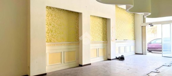 90m² Commercial property in Putignano, Italy No. 274263 2