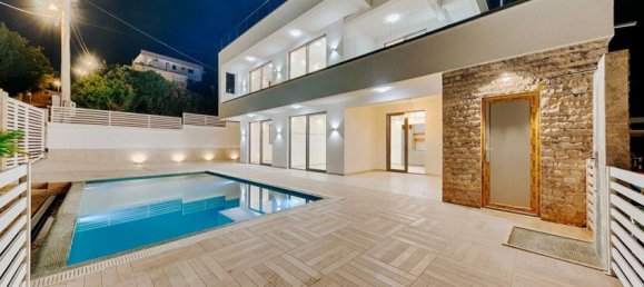 6 bedrooms Commercial property in Bar, Montenegro No. 58 3