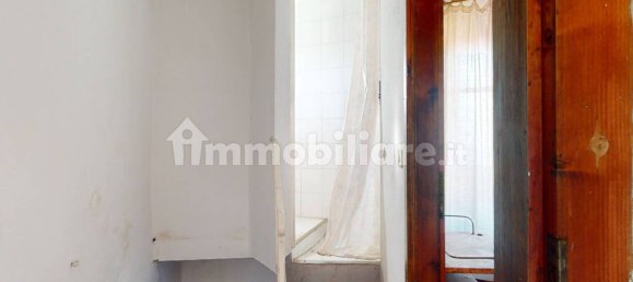 2 bedrooms House in Bagni di Lucca, Italy No. 237866 12