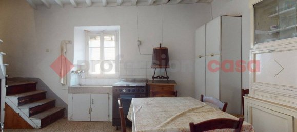 2 bedrooms House in Bagni di Lucca, Italy No. 237866 4