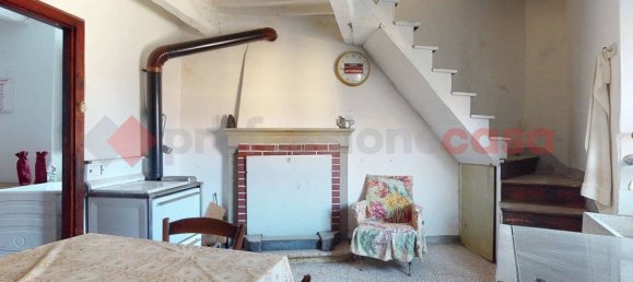 2 bedrooms House in Bagni di Lucca, Italy No. 237866 6