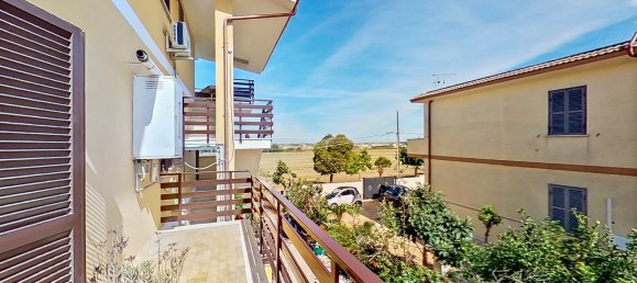 4 bedrooms Apartment in Rome, Italy No. 360064 17