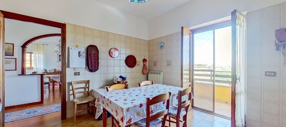 4 bedrooms Apartment in Rome, Italy No. 360064 11