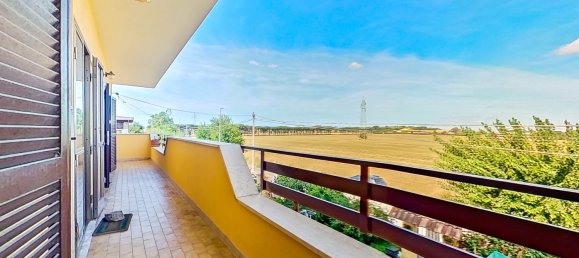 4 bedrooms Apartment in Rome, Italy No. 360064 7