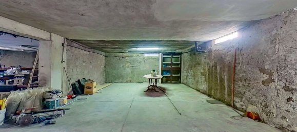 4 bedrooms Apartment in Rome, Italy No. 360064 26