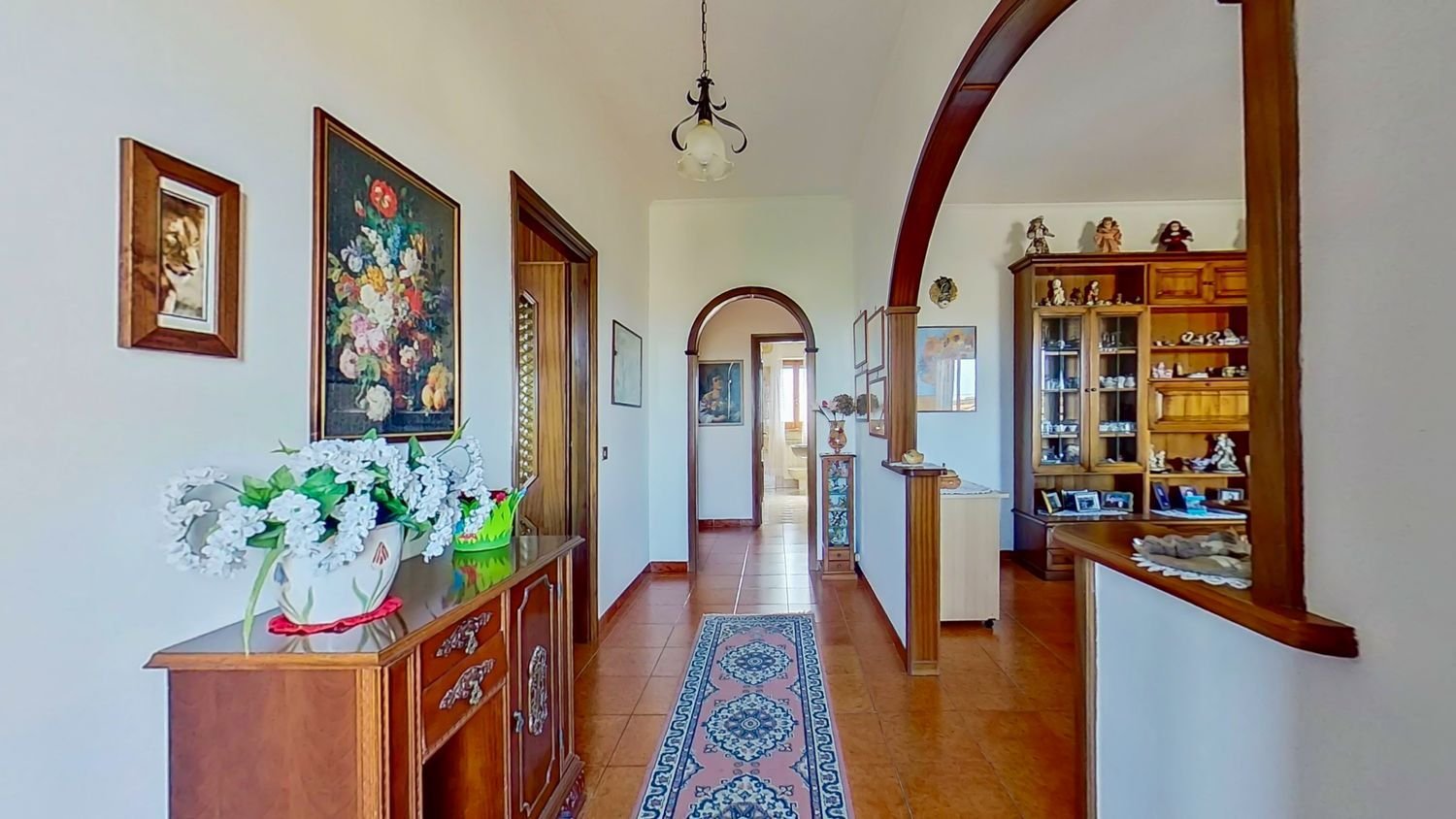 4 bedrooms Apartment in Rome, Italy No. 360064