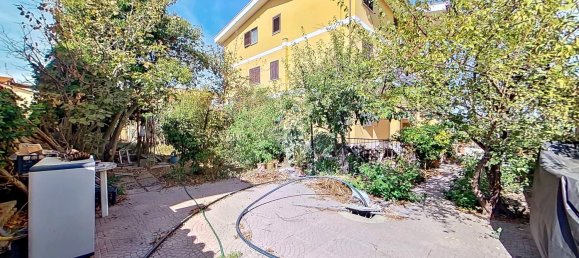 4 bedrooms Apartment in Rome, Italy No. 360064 27