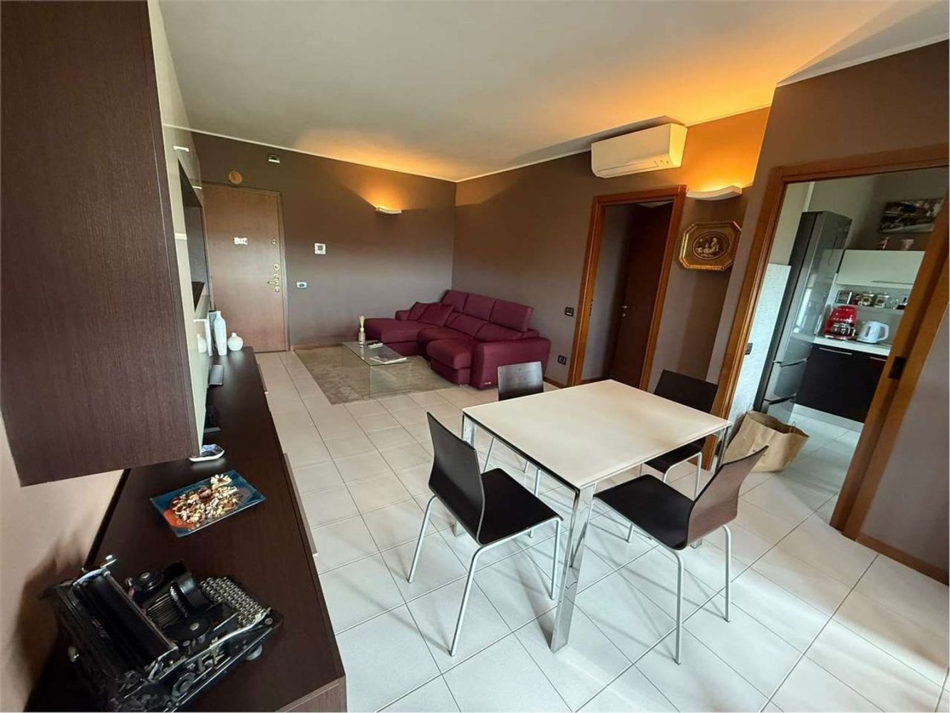 Apartamento de 3 divisões em Brugherio, Italy N.º 263432