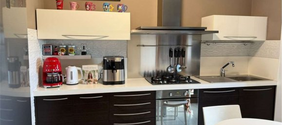 Apartamento de 3 divisões em Brugherio, Italy N.º 263432 5