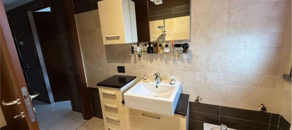 Apartamento de 3 divisões em Brugherio, Italy N.º 263432 8