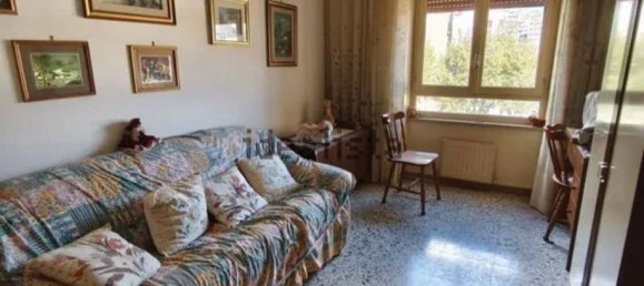 4 Schlafzimmer Wohnung in Messina, Italy, Nr. 269639 2