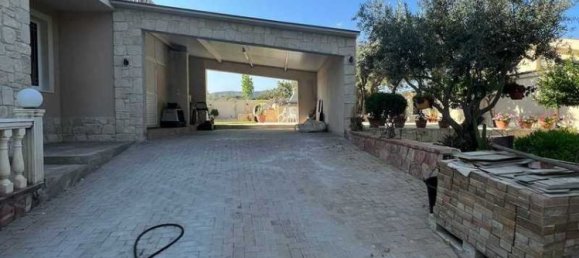 Imóvel comercial T5 em Fasoula, Cyprus N.º 7017 10