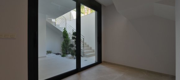 Вилла с 5 спальнями в Финестрат, Испания № 12023 11