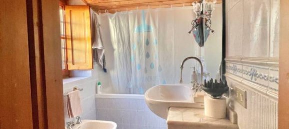 3 bedrooms House in Massarosa, Italy No. 75753 26