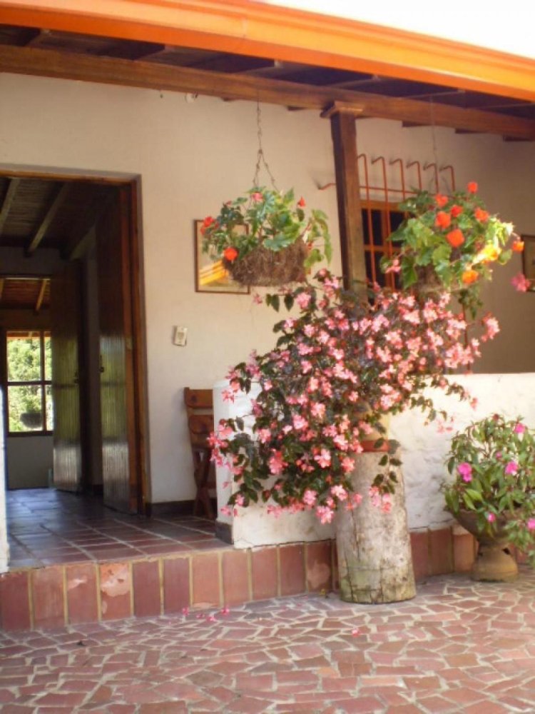 4 bedrooms House in Antioquia, Colombia No. 1837