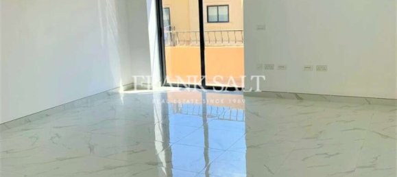105m² Office in Swieqi, Malta No. 12370 2