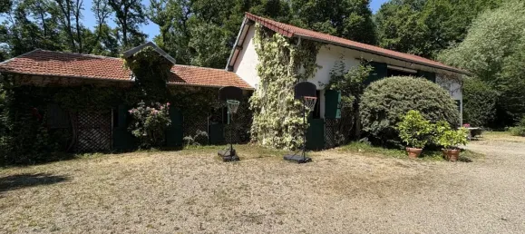 5 bedrooms House in Bellerive-sur-Allier, France No. 348195 5