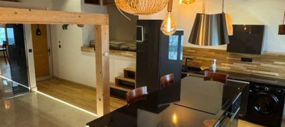 3 chambres Maison à Bourgoin-Jallieu, France No. 317594 2