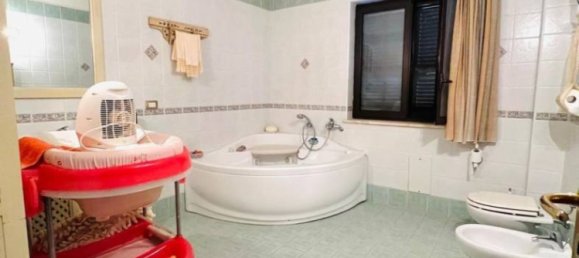 Casa de 3 dormitorios en Giugliano in Campania, Italy No. 297680 14