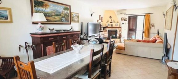 Casa de 3 dormitorios en Giugliano in Campania, Italy No. 297680 16