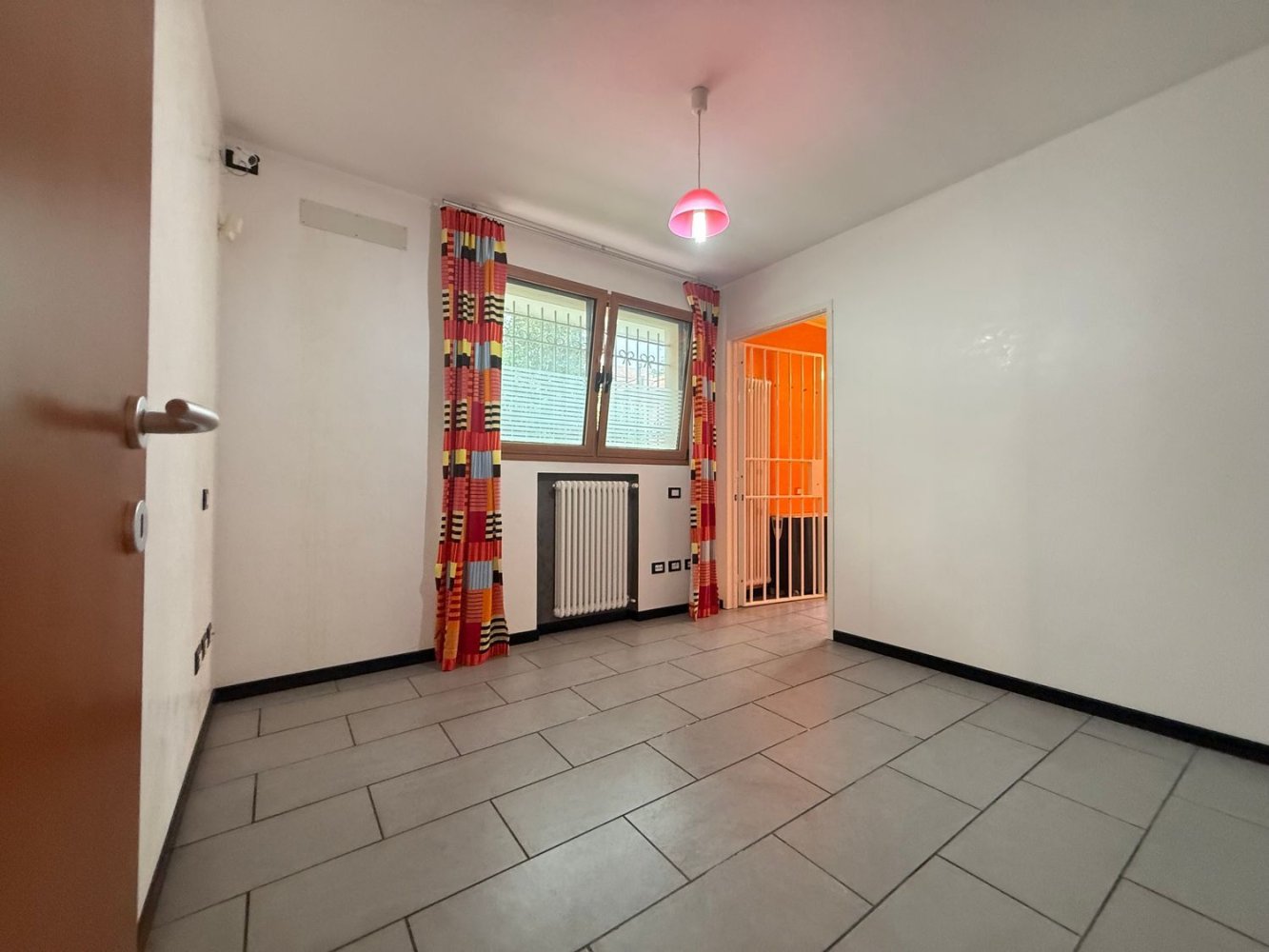 Bureau à Rimini, Italy 42m² No. 319159