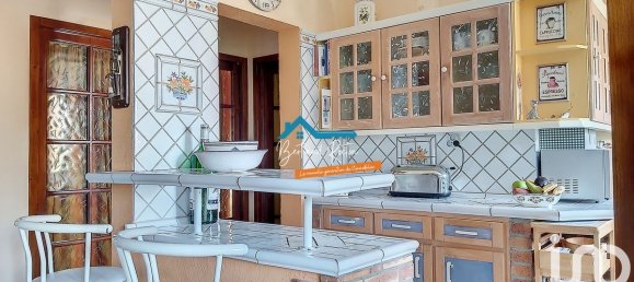 Casa de 5 dormitorios en Dhuizon, France No. 220621 7