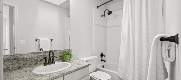 Propiedad comercial de 4 dormitorios en Louisville, USA No. 560305 29