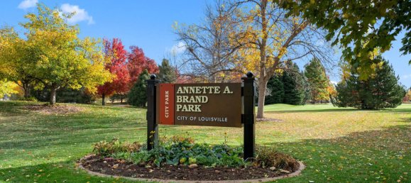 Propiedad comercial de 4 dormitorios en Louisville, USA No. 560305 6