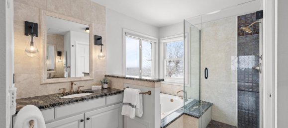 Propiedad comercial de 4 dormitorios en Louisville, USA No. 560305 27