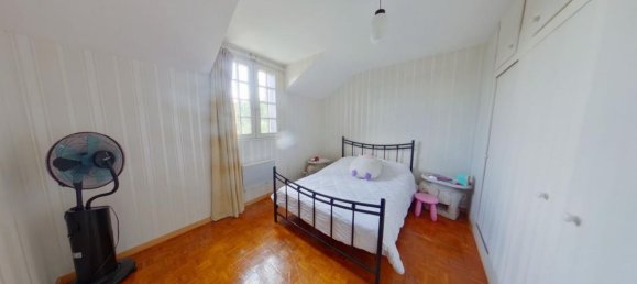 5 bedrooms House in Vienne, France No. 341223 8