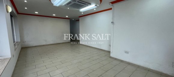 Bureau à Attard, Malta 54m² No. 12492 2
