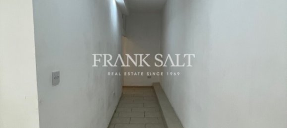 Bureau à Attard, Malta 54m² No. 12492 3