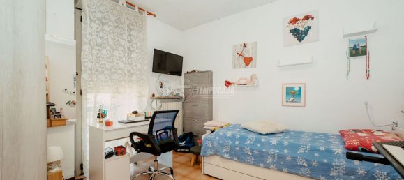 4-salle Duplex à Voghera, Italy No. 233473 11